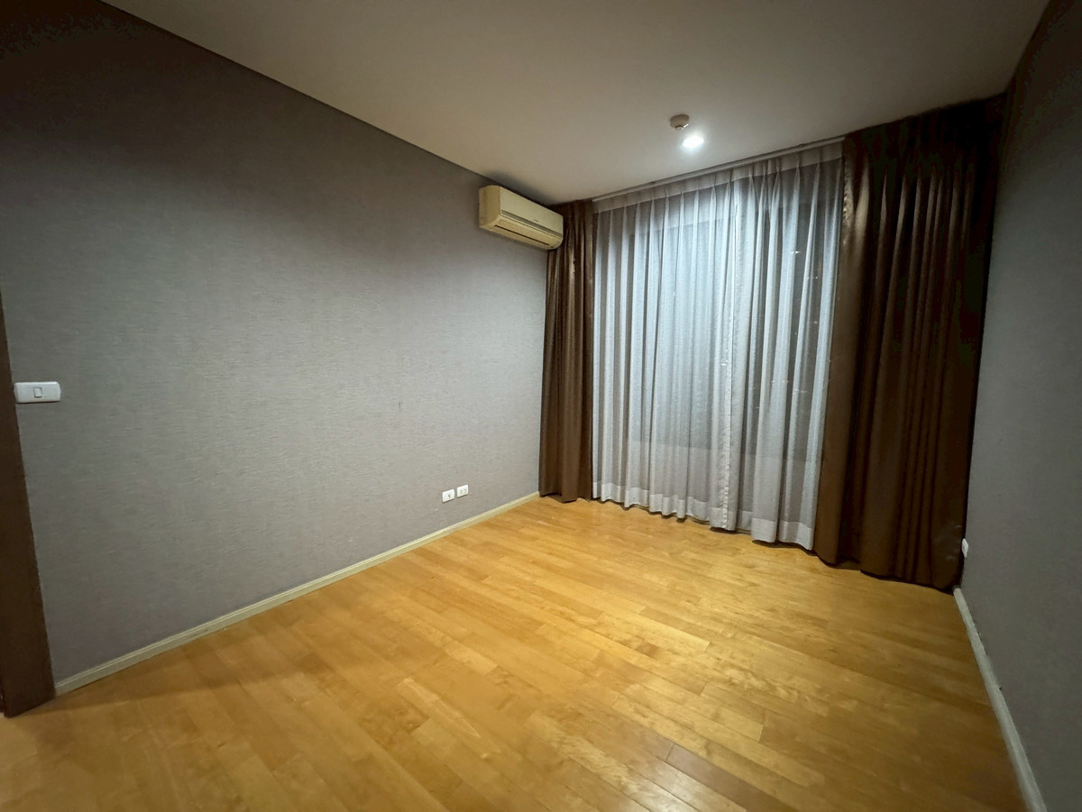 ให้เช่าคอนโดพระราม 9 เพชรบุรีตัดใหม่ RCA : ให้เช่า Villa Asoke 2 ห้องนอน แต่งหรู เฟอร์ครบ ทำเล MRT เพชรบุรี