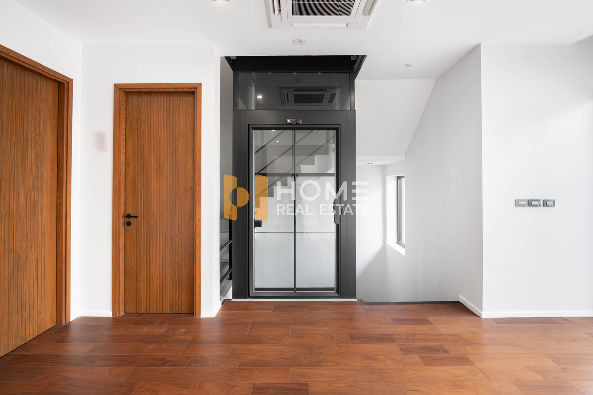 For SaleHouseSapankwai,Jatujak : House with Land TERRA HAUS Vibha - Phahon 21 / 4 Bedrooms (FOR SALE) TPM328