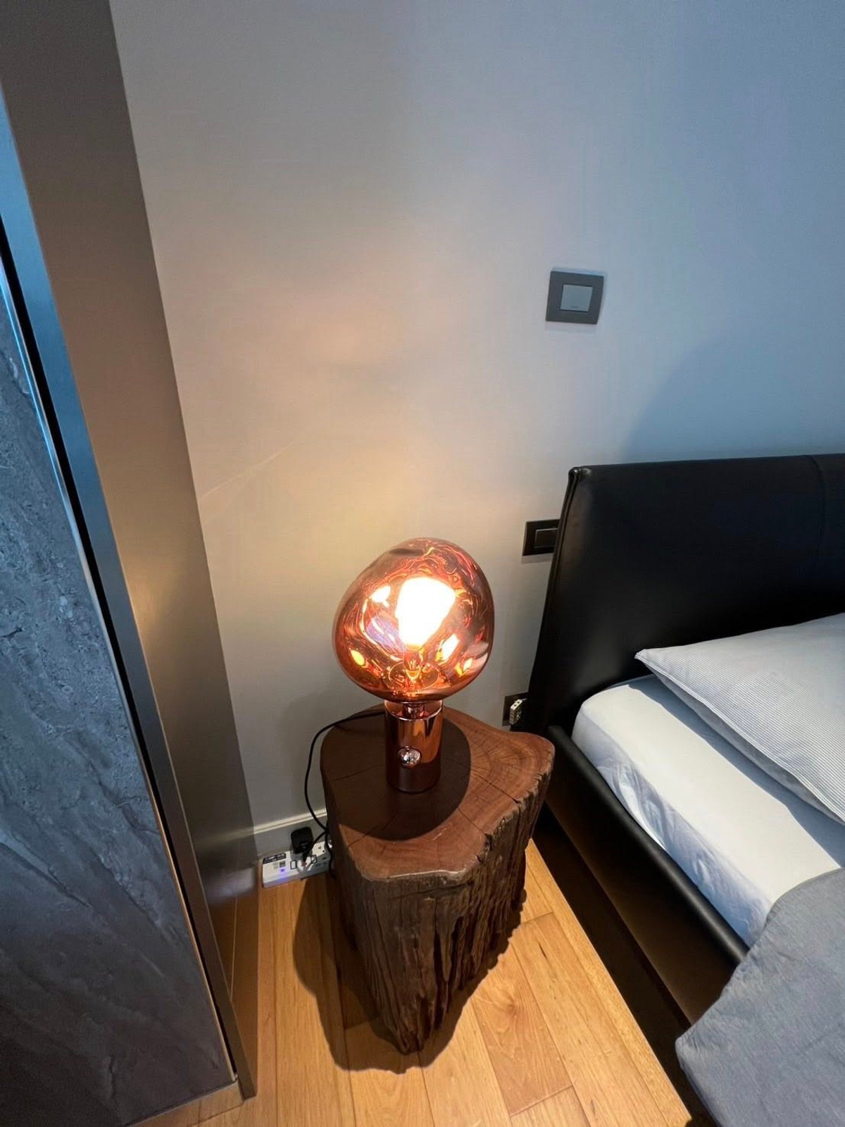 For RentCondoWitthayu, Chidlom, Langsuan, Ploenchit : For Rent: Sindhorn Residence, 55,000 THB [JZr260307]