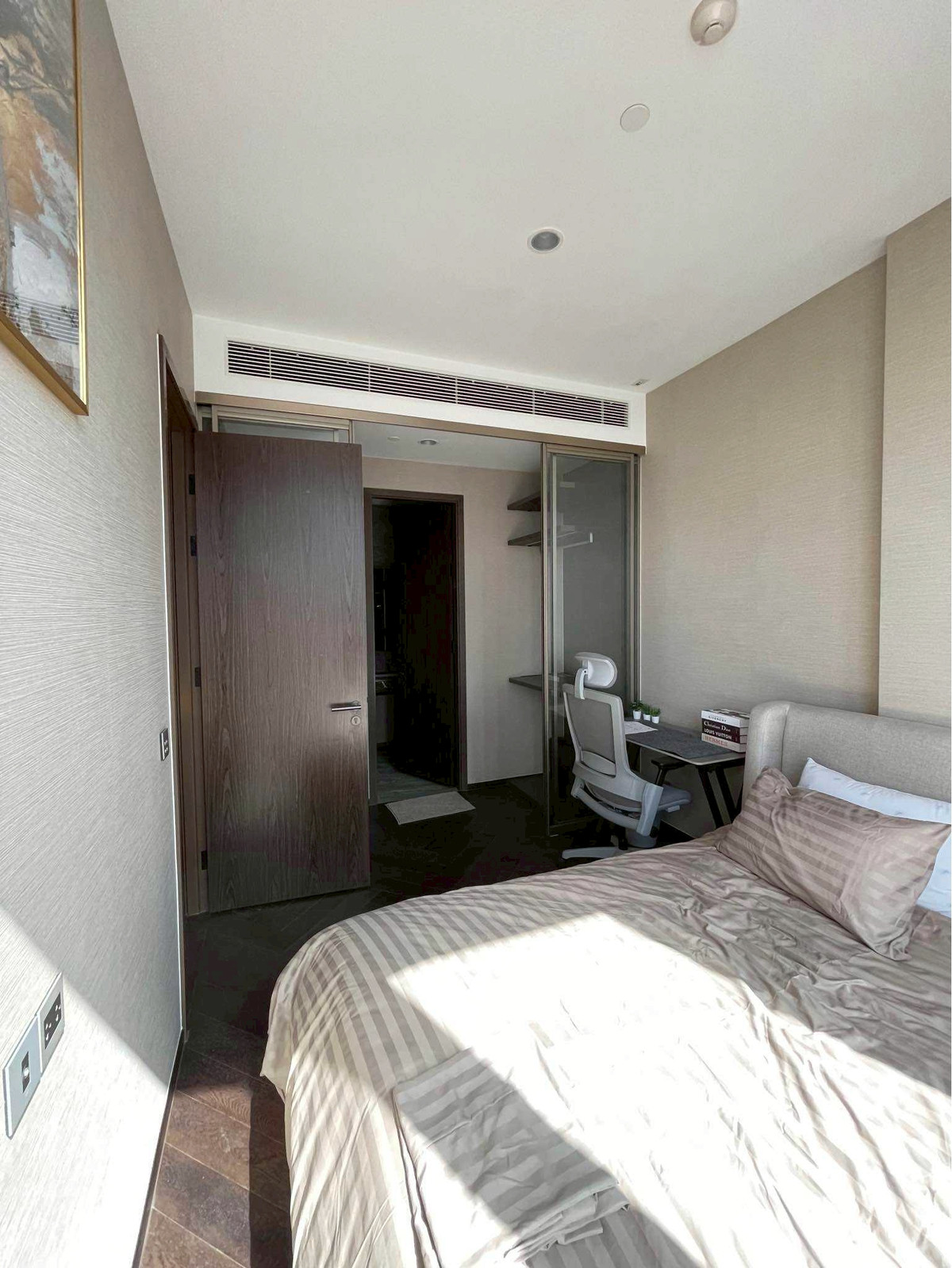 For RentCondoSukhumvit, Asoke, Thonglor : The ESSE Sukhumvit 36 Condominium Luxury Room for Rent