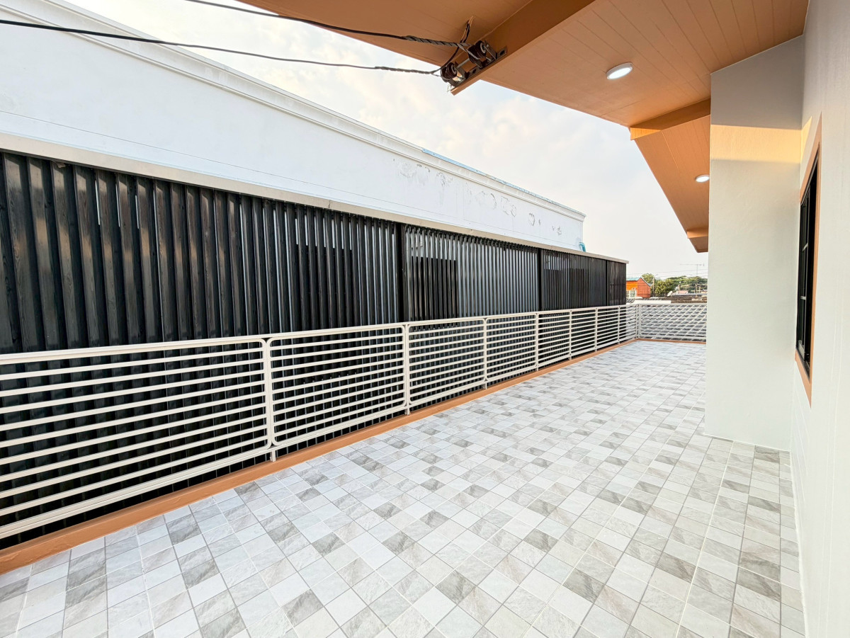 ขายบ้านเกษตร นวมินทร์ ลาดปลาเค้า : ขายบ้าน บ้านเฟรนชิฟ หน้ากว้าง รีโนเวทใหม่ ลาดพร้าว เขต ลาดพร้าว กรุงเทพ CX-147476