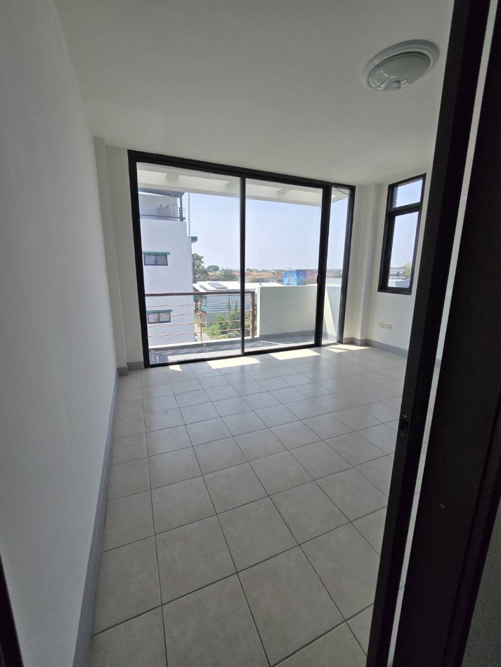 ขายอาคารพาณิชย์นวมินทร์ รามอินทรา : ขาย อาคารพาณิชย์ เดอะวิลเลจ ปัญญา-อินทรา 170 ตรม 27 ตรว Renovate ใหม่