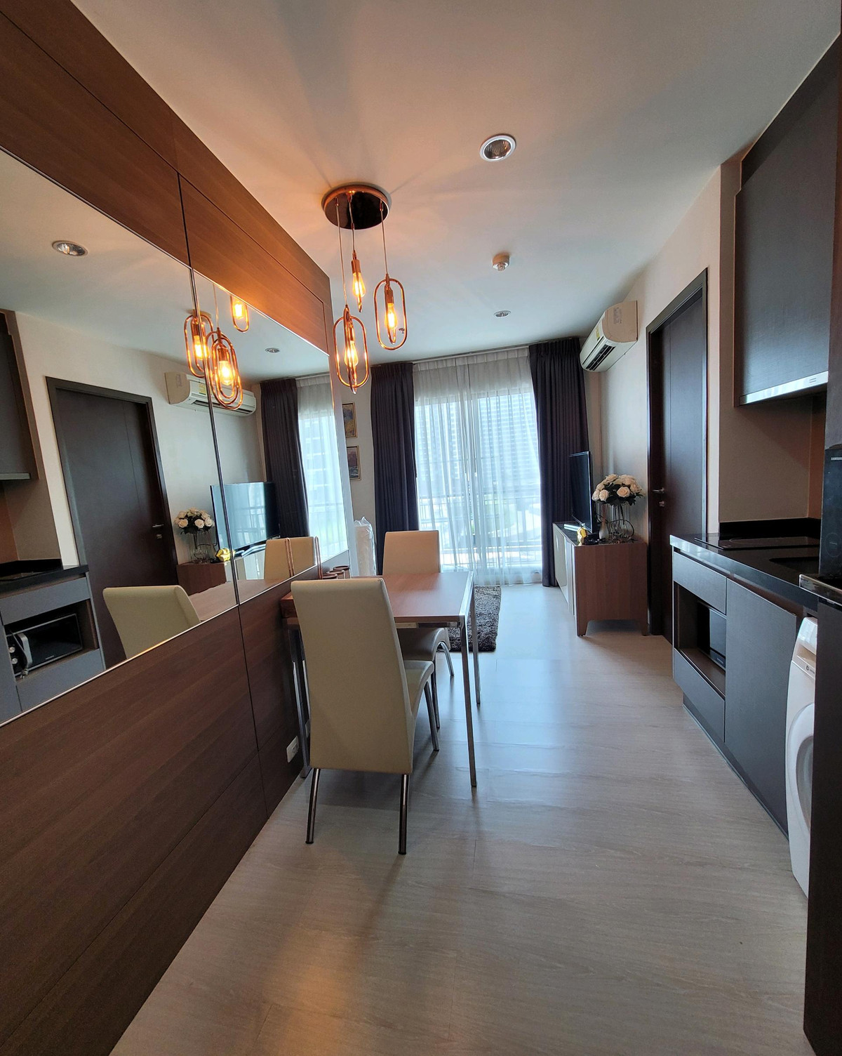 For RentCondoRama9, Petchburi, RCA : Condo Rhythm Asoke, 1 bedroom, 31.25 sq m.