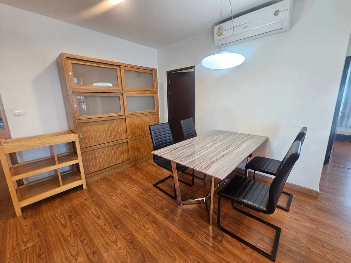 For RentCondoSukhumvit, Asoke, Thonglor : For rent, 2 bedrooms, 2 bathrooms, The Address Sukhumvit 42.