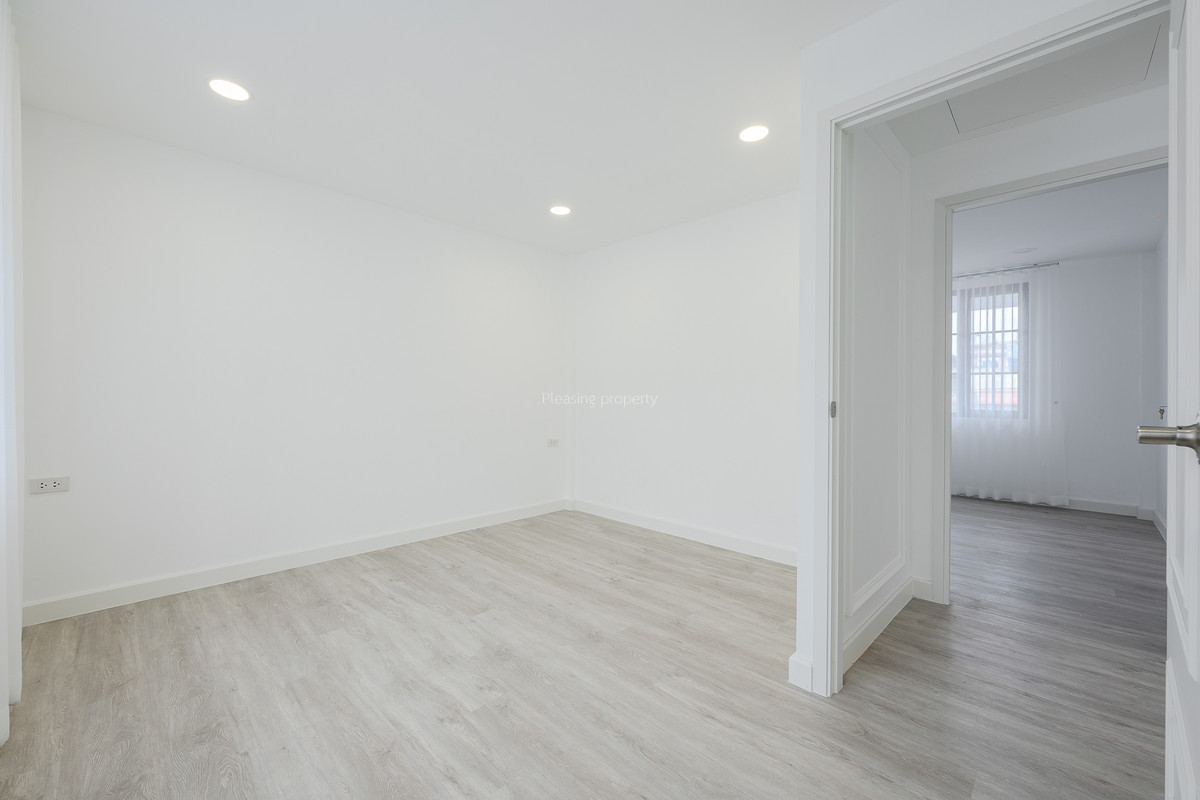 For SaleHouseOnnut, Udomsuk : Single house 60 sq m, Soi On Nut 44, good location, renovated, ready to move in.