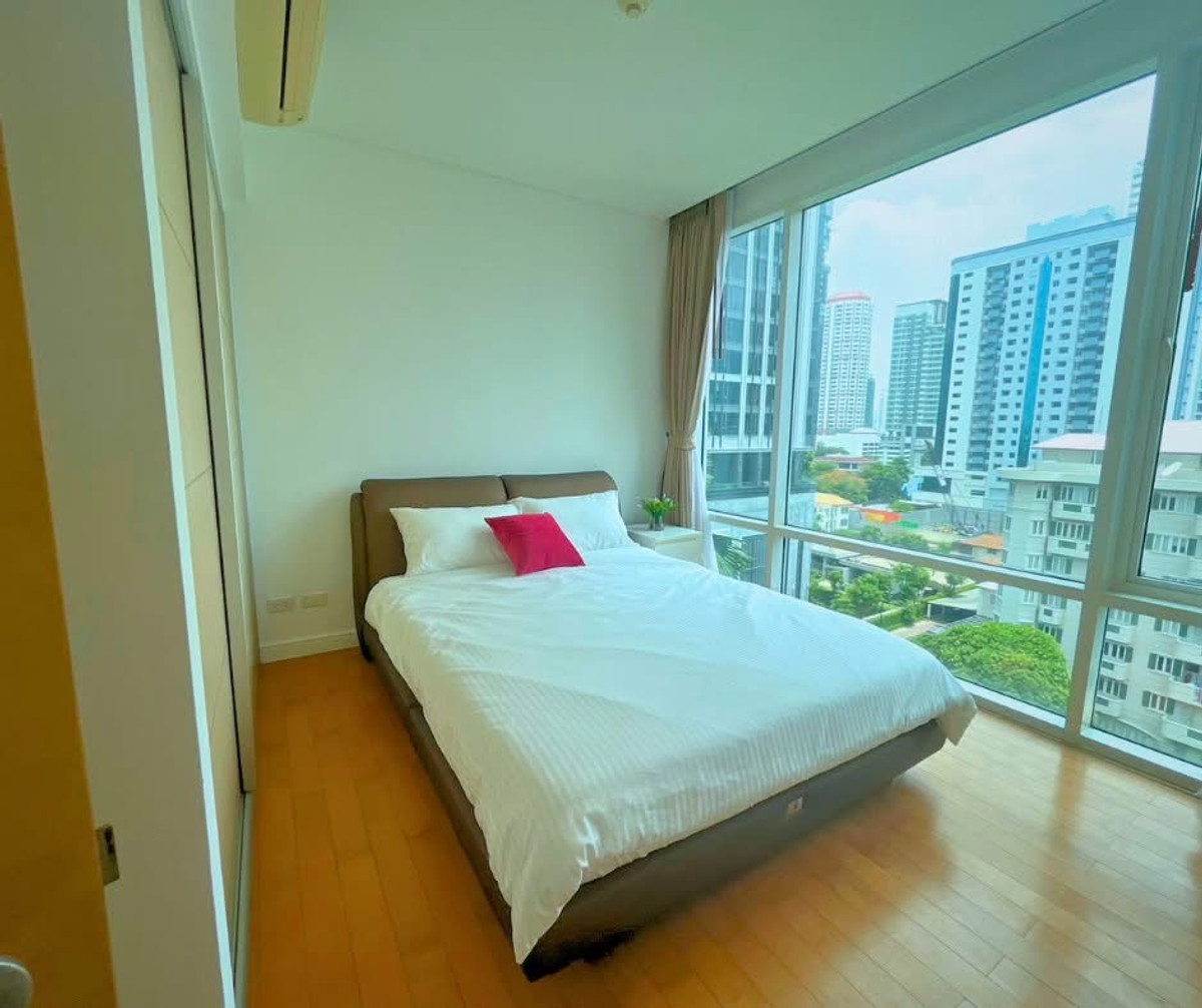 For SaleCondoSukhumvit, Asoke, Thonglor : Fullerton Sukhumvit / 2 Bedrooms (SALE WITH TENENT), Fullerton Sukhumvit / 2 bedrooms (sale with tenant) NONT103