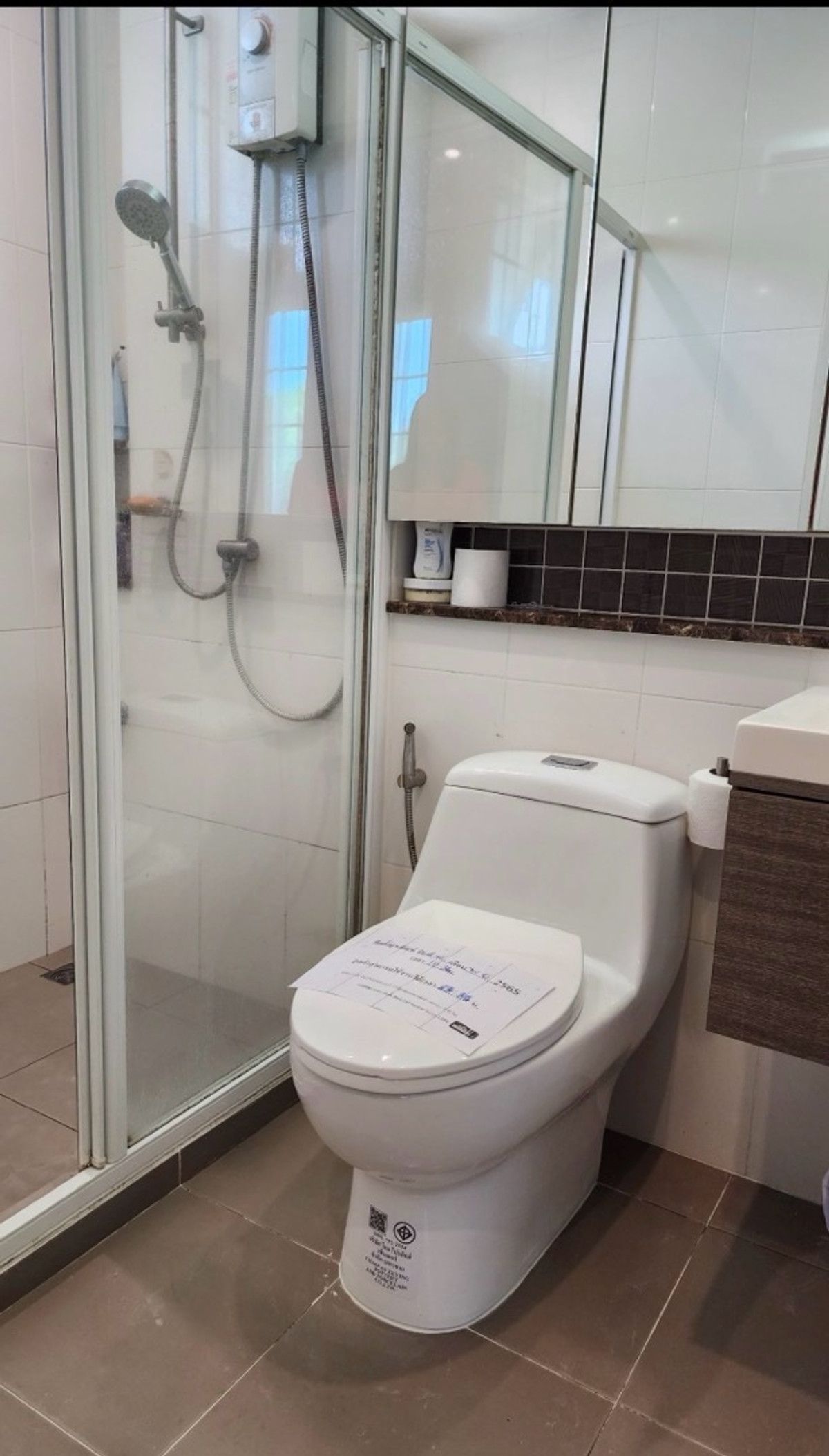 ให้เช่าบ้านนวมินทร์ รามอินทรา : Habitia Vent ปัญญาอินทรา | ใกล้ทางด่วนจตุโชติ
✨ พร้อมอยู่จริง หิ้วกระเป๋าเข้าได้เลย
รวม 5 ห้องนอน 3 ห้องน้ำ

🌿 สิ่งอำนวยความสะดวกส่วนกล