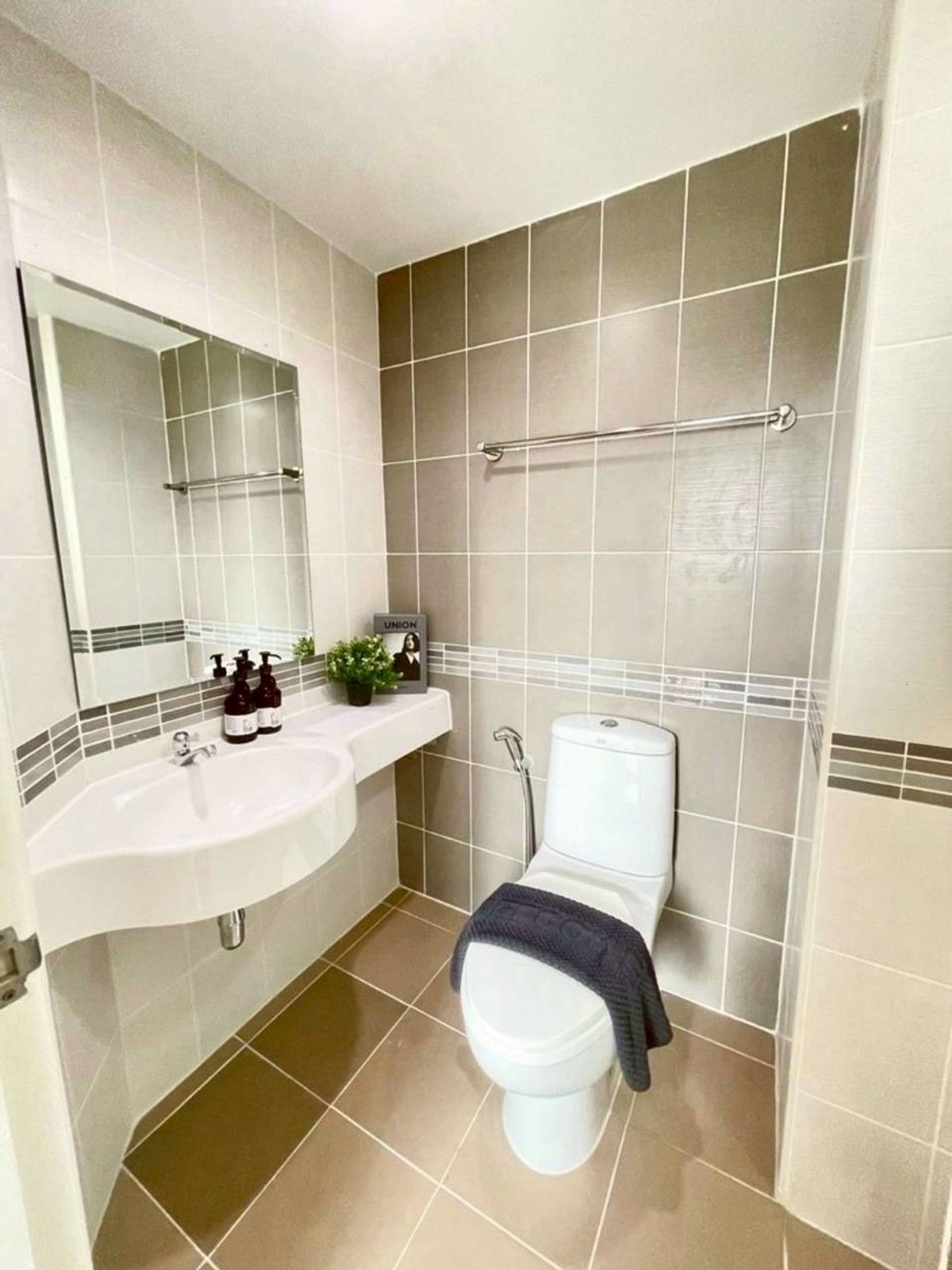 ให้เช่าคอนโดพระราม 9 เพชรบุรีตัดใหม่ RCA : ✅ LPARK213 ✅ Line : @p2nproperty