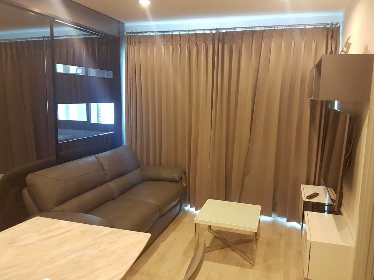 คอนโดปิ่นเกล้า จรัญสนิทวงศ์ : 💙@condocurator 💙ให้เช่า/ขาย IDEO Mobi Charan Interchange เฟอร์นิเจอร์ครบ [PM4816]