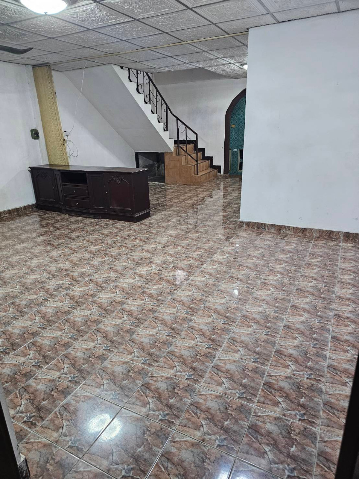 ให้เช่าทาวน์โฮมมีนบุรี-ร่มเกล้า : ⚡ ให้เช่า ทาวน์โฮม 2 ชั้น ซอย รามคำแหง 186 ขนาด 35 ตร.ว. ⚡