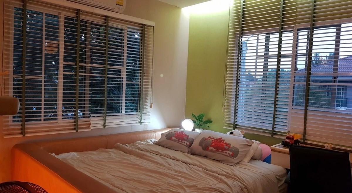 ให้เช่าบ้านนวมินทร์ รามอินทรา : Habitia Vent ปัญญาอินทรา | ใกล้ทางด่วนจตุโชติ
✨ พร้อมอยู่จริง หิ้วกระเป๋าเข้าได้เลย
รวม 5 ห้องนอน 3 ห้องน้ำ

🌿 สิ่งอำนวยความสะดวกส่วนกล