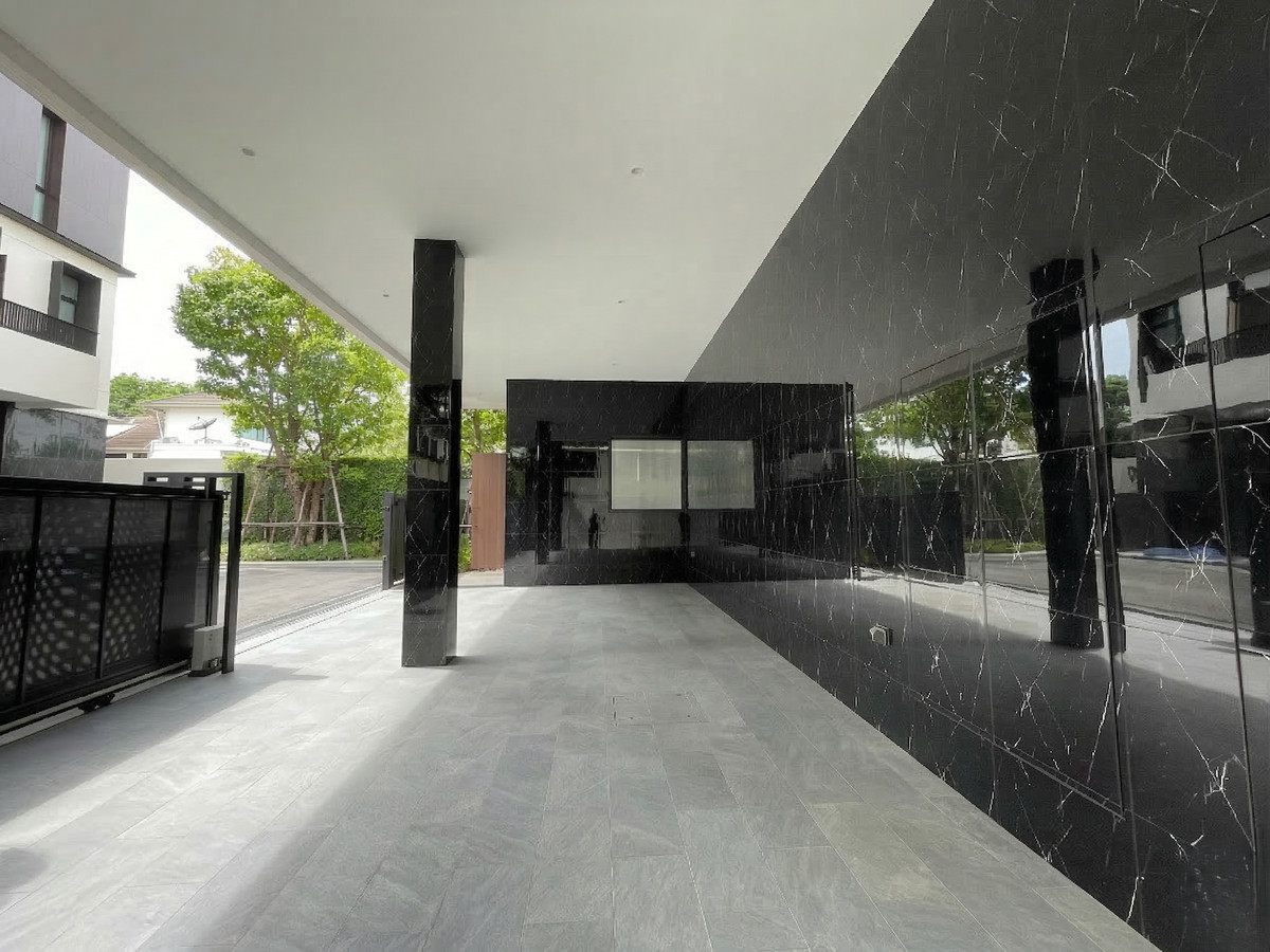 ขายบ้านรามคำแหง หัวหมาก : [ขาย] ARNA Rama 9 บ้านเดี่ยว Super Luxury 3 ชั้น พร้อมสระว่ายน้ำส่วนตัว และดาดฟ้า | ทำเลทองหลัง The Mall รามฯ ใกล้ MRT สายสีส้ม