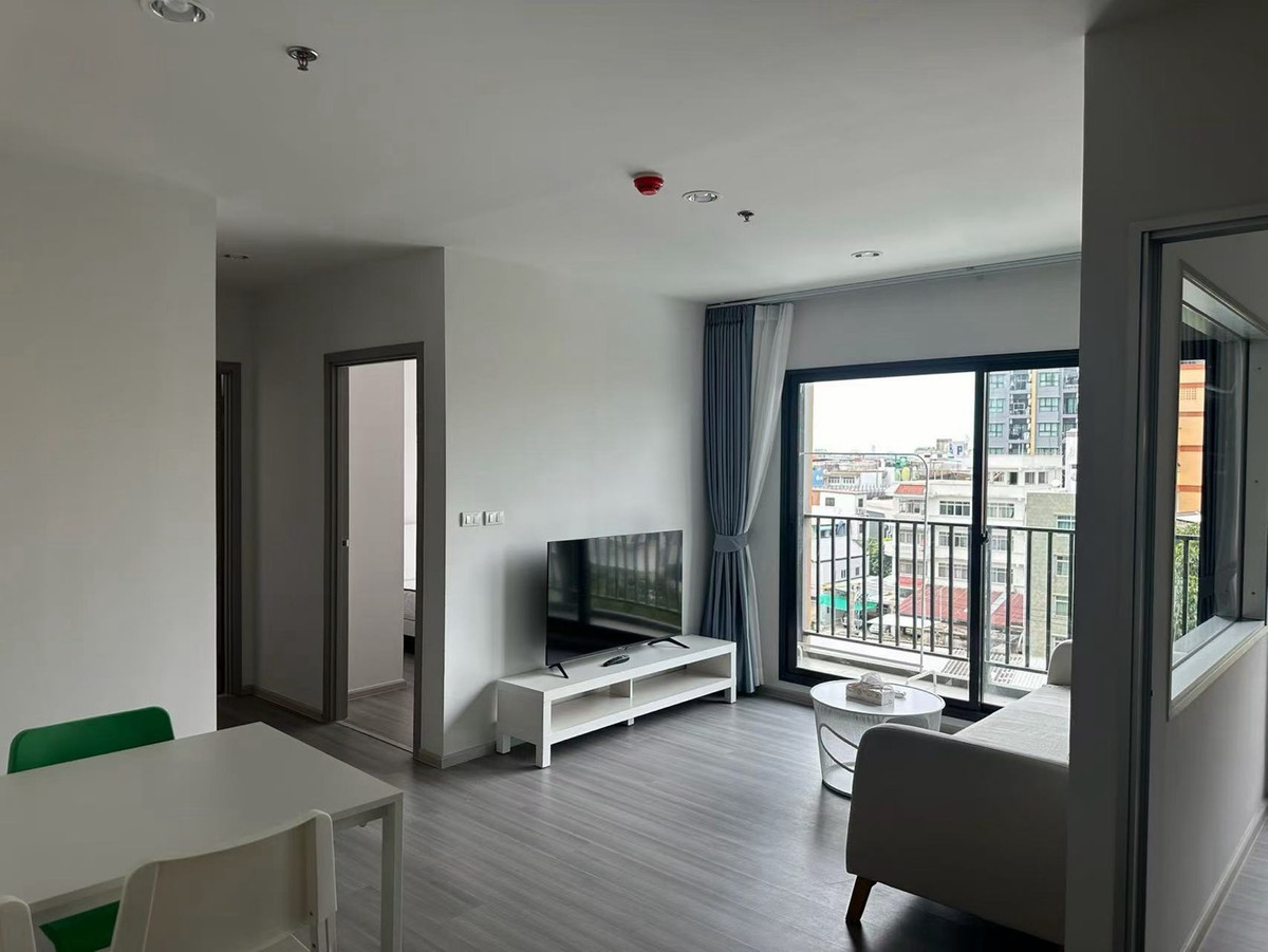 ให้เช่าคอนโดปิ่นเกล้า จรัญสนิทวงศ์ : เดอะ พาร์คแลนด์ จรัญ-ปิ่นเกล้า