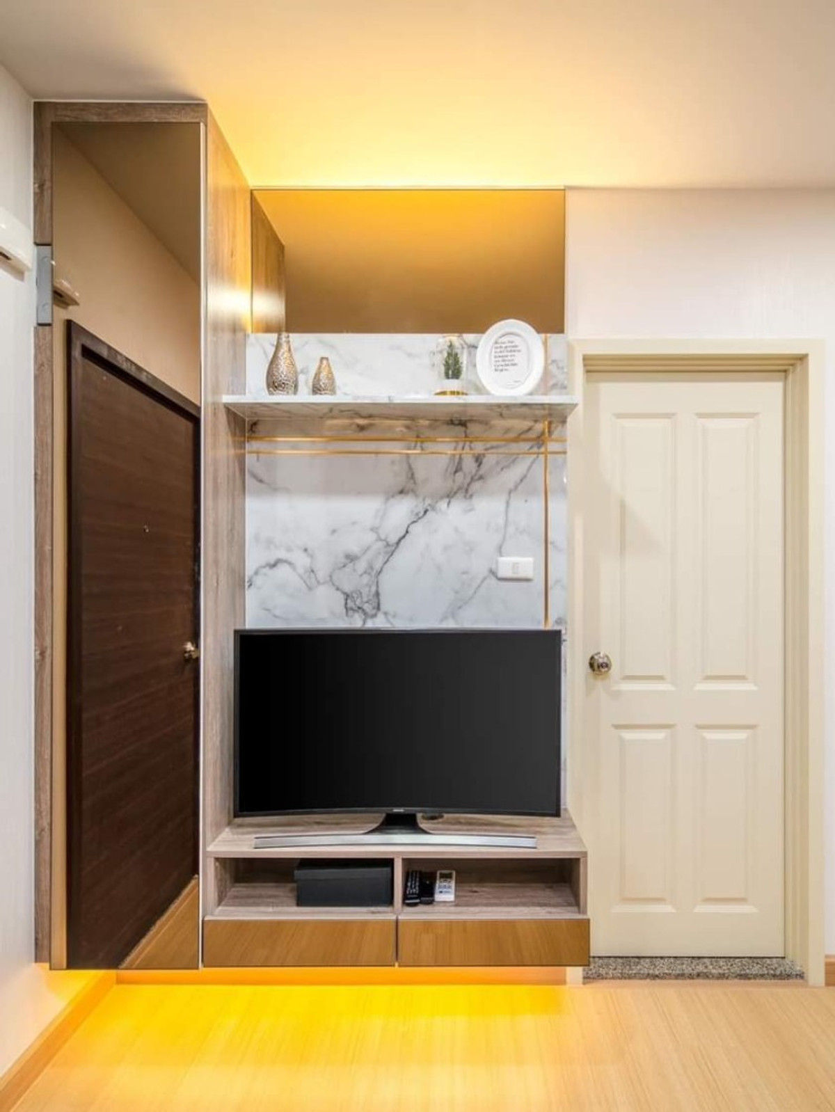 ให้เช่าคอนโดพระราม 9 เพชรบุรีตัดใหม่ RCA : ✅ SVD114 ✅ Line : @p2nproperty