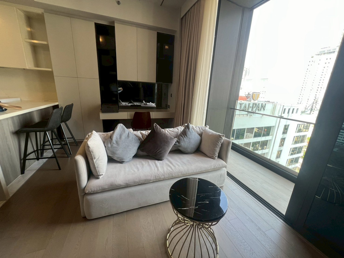 For RentCondoSukhumvit, Asoke, Thonglor : 🏙️1 bedroom for rent at Celes Asoke – Luxury Condo in the heart of Asoke, very convenient to travel.
