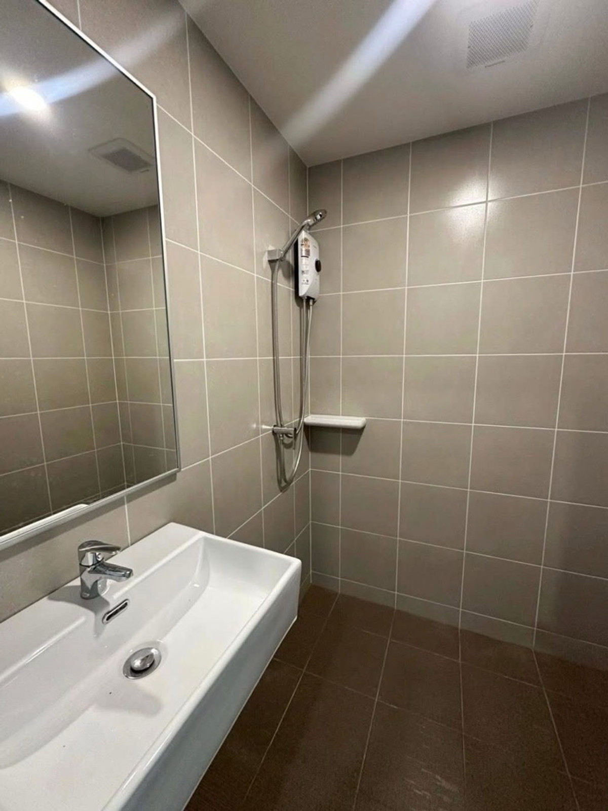 ให้เช่าคอนโดปิ่นเกล้า จรัญสนิทวงศ์ : 💙@condocurator 💙ให้เช่า Lumpini Ville Charan - Faichai เฟอร์นิเจอร์ครบ [PM4827]