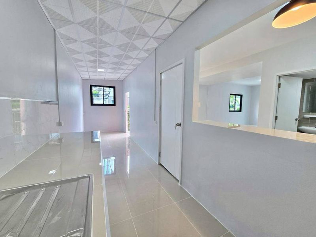 For SaleTownhomeRama5, Ratchapruek, Bangkruai : ขายบ้านทาวน์โฮม 2 ชั้น หมู่บ้านพฤกษาวิลล์ 63 / 1 หลังมุม เนื้อที่ 25.1 ตารางวา (พระราม 5-นครอินทร์) ซอย 10 ตำบลบางไผ่ อำเภอเมืองนนทบุรี Nonthaburi Province