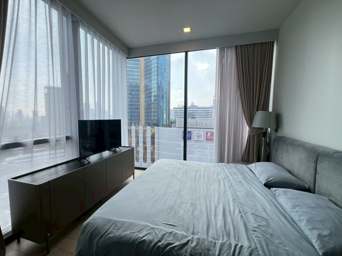 For RentCondoSukhumvit, Asoke, Thonglor : 2 bedroom for rent at Celes Asoke – Luxury Condo in the heart of Asoke, very convenient to travel.
