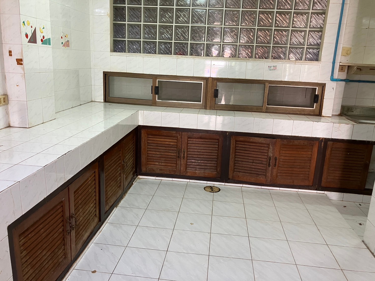 ให้เช่าทาวน์โฮมนวมินทร์ รามอินทรา : ⚡ ให้เช่า ทาวน์โฮม 3 ชั้น หมู่บ้านสหโชค ซอย รามอินทรา 34 แยก 26 ใกล้ BTS ขนาด 18 ตร.ว. ⚡