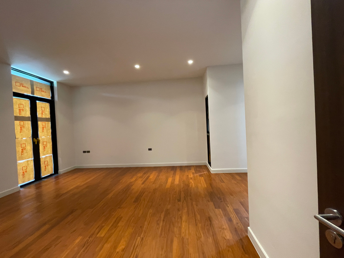 ขายบ้านรามคำแหง หัวหมาก : [ขาย] ARNA Rama 9 บ้านเดี่ยว Super Luxury 3 ชั้น พร้อมสระว่ายน้ำส่วนตัว และดาดฟ้า | ทำเลทองหลัง The Mall รามฯ ใกล้ MRT สายสีส้ม