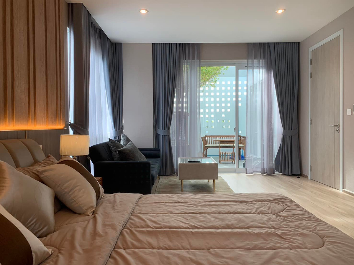 For SaleHousePattanakan, Srinakarin : For sale with tenant Nirvana ABSOLUTE Krungthep Kreetha 📞065-626-5636 All new furniture throughout.