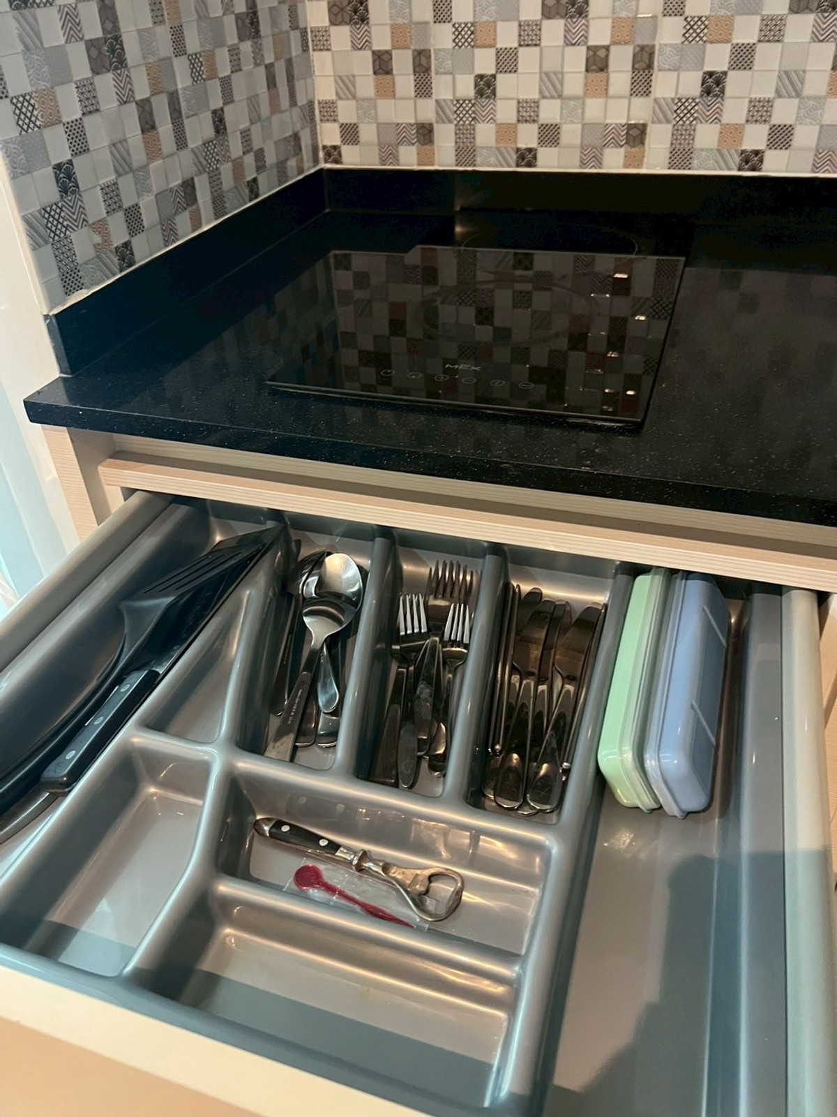 ให้เช่าคอนโดรัชดา ห้วยขวาง : ให้ เช่า ด่วน Noble revolve ratchada  โนเบิล รีวอลฟ์ รัชดา  (2ห้องนอน 2ห้องน้ำ)