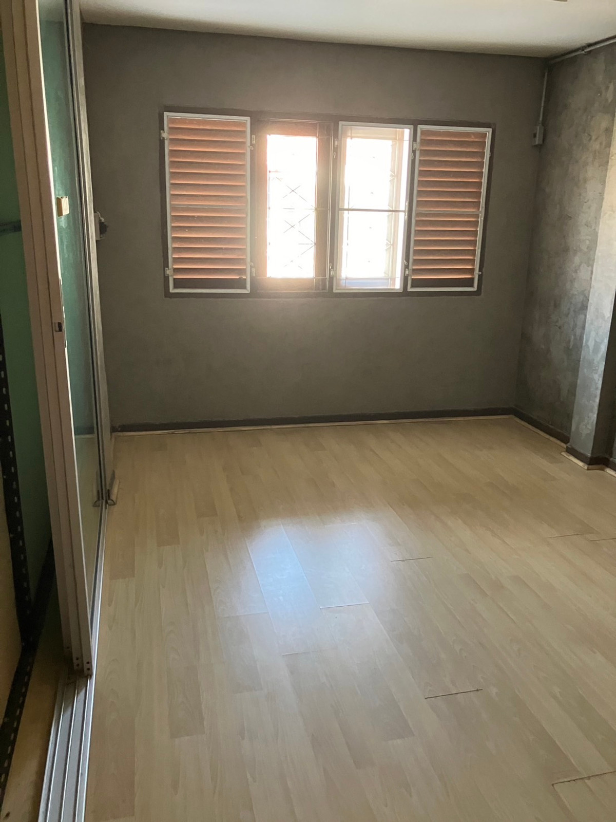 ให้เช่าทาวน์โฮมนวมินทร์ รามอินทรา : ⚡ ให้เช่า ทาวน์โฮม 3 ชั้น หมู่บ้านสหโชค ซอย รามอินทรา 34 แยก 26 ใกล้ BTS ขนาด 18 ตร.ว. ⚡