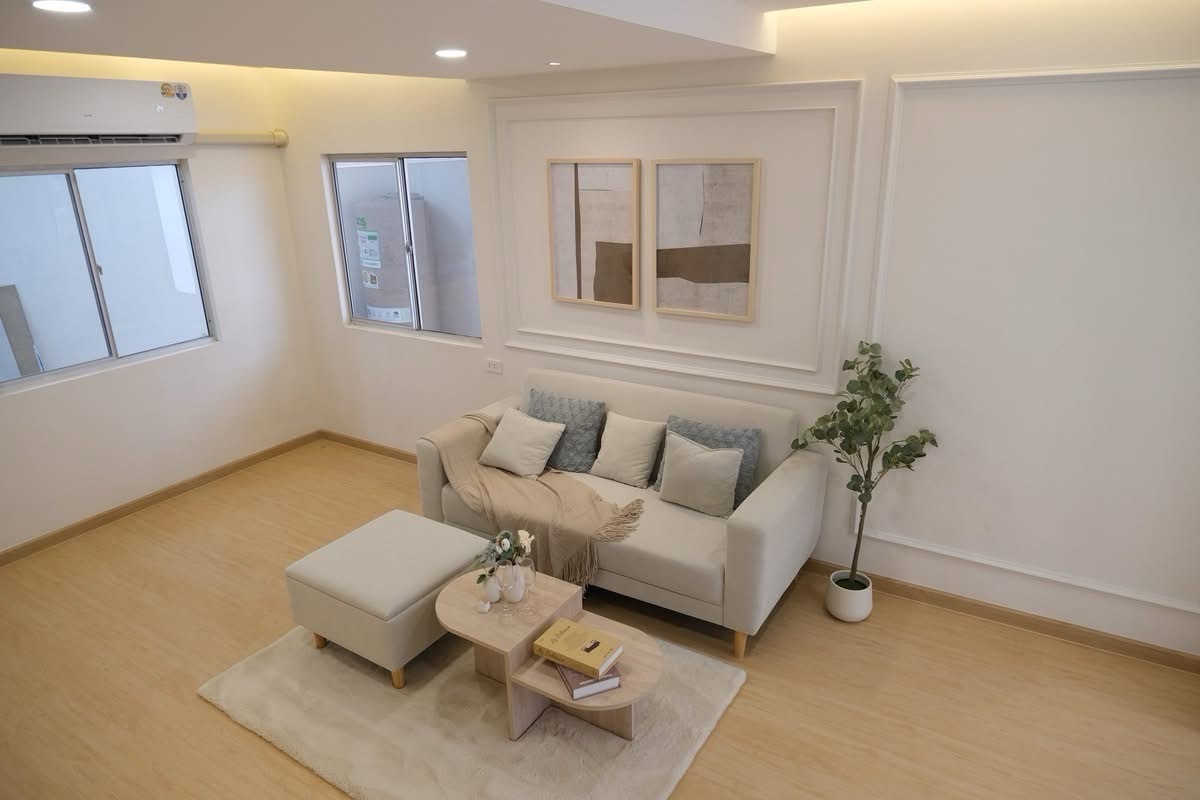 ขายทาวน์โฮมนครปฐม : บ้านพฤกษา 75 รีโนเวทใหม่ หลังมุม ใหญ่สุดในโครงการ แต่งสวนหินมินิมอล