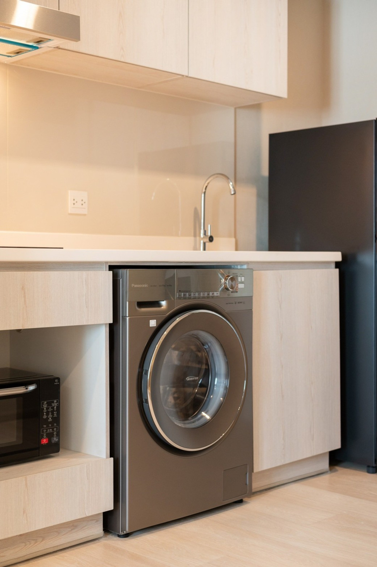 ให้เช่าคอนโดวิทยุ ชิดลม หลังสวน : ให้เช่า Life One Wireless ราคา 18,000 บาท/เดือน [MNr260203]