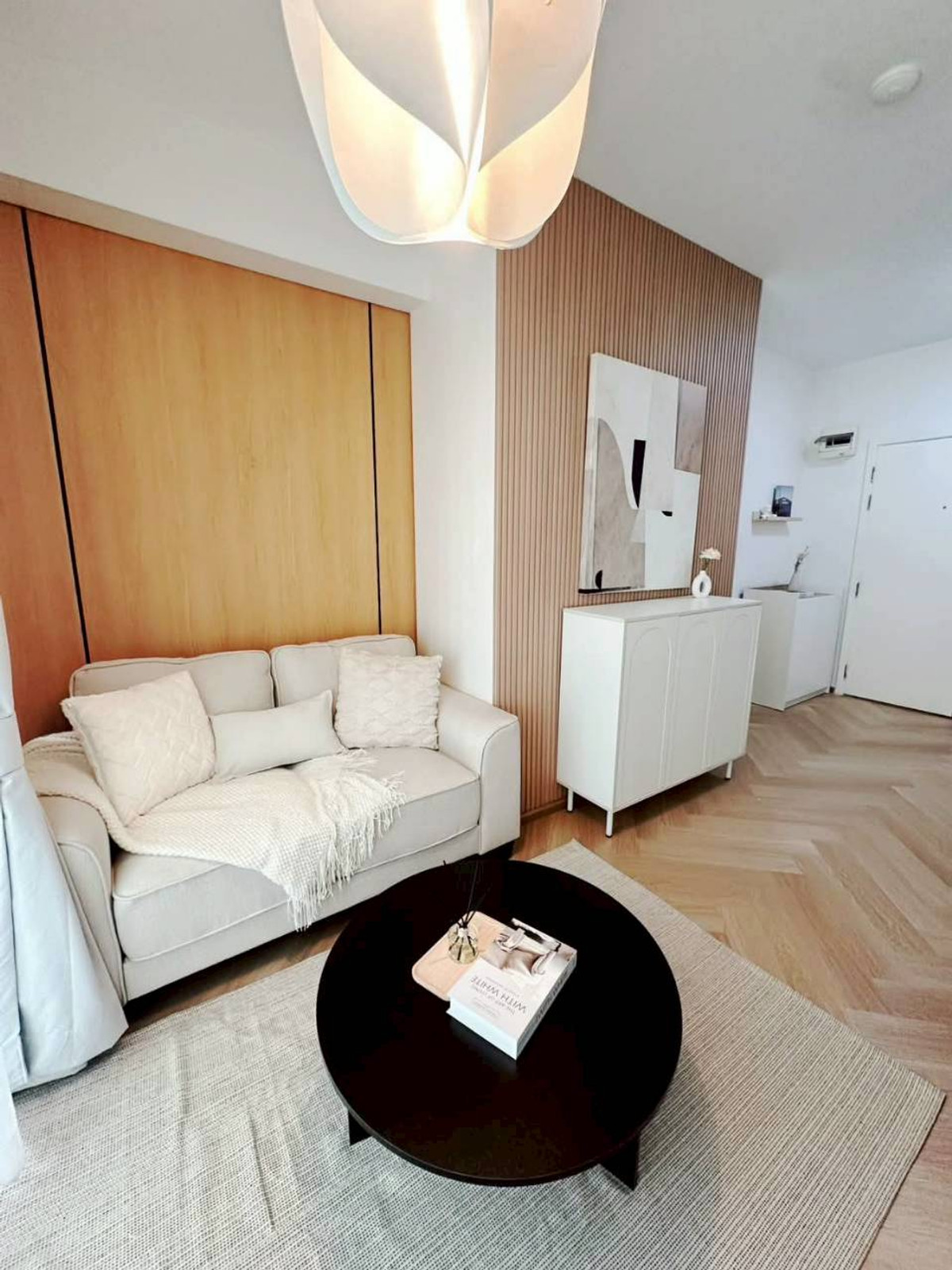 ขายคอนโดพระราม 9 เพชรบุรีตัดใหม่ RCA : ✅ S-ASRA121 ✅ Line : @p2nproperty