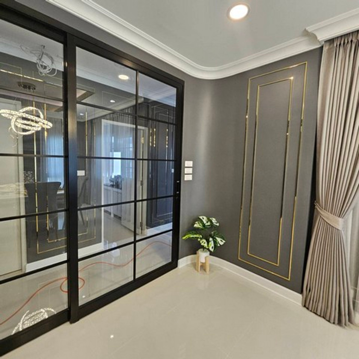 ให้เช่าบ้านบางนา แบริ่ง ลาซาล : HR3294หิ้วกระเป๋าเข้าอยู่ได้เลย! Centro Bangna บ้านเดี่ยว 300 ตร.ม. ฟรี WIFI + ดูแลสวน + กำจัดปลวกตลอดสัญญา