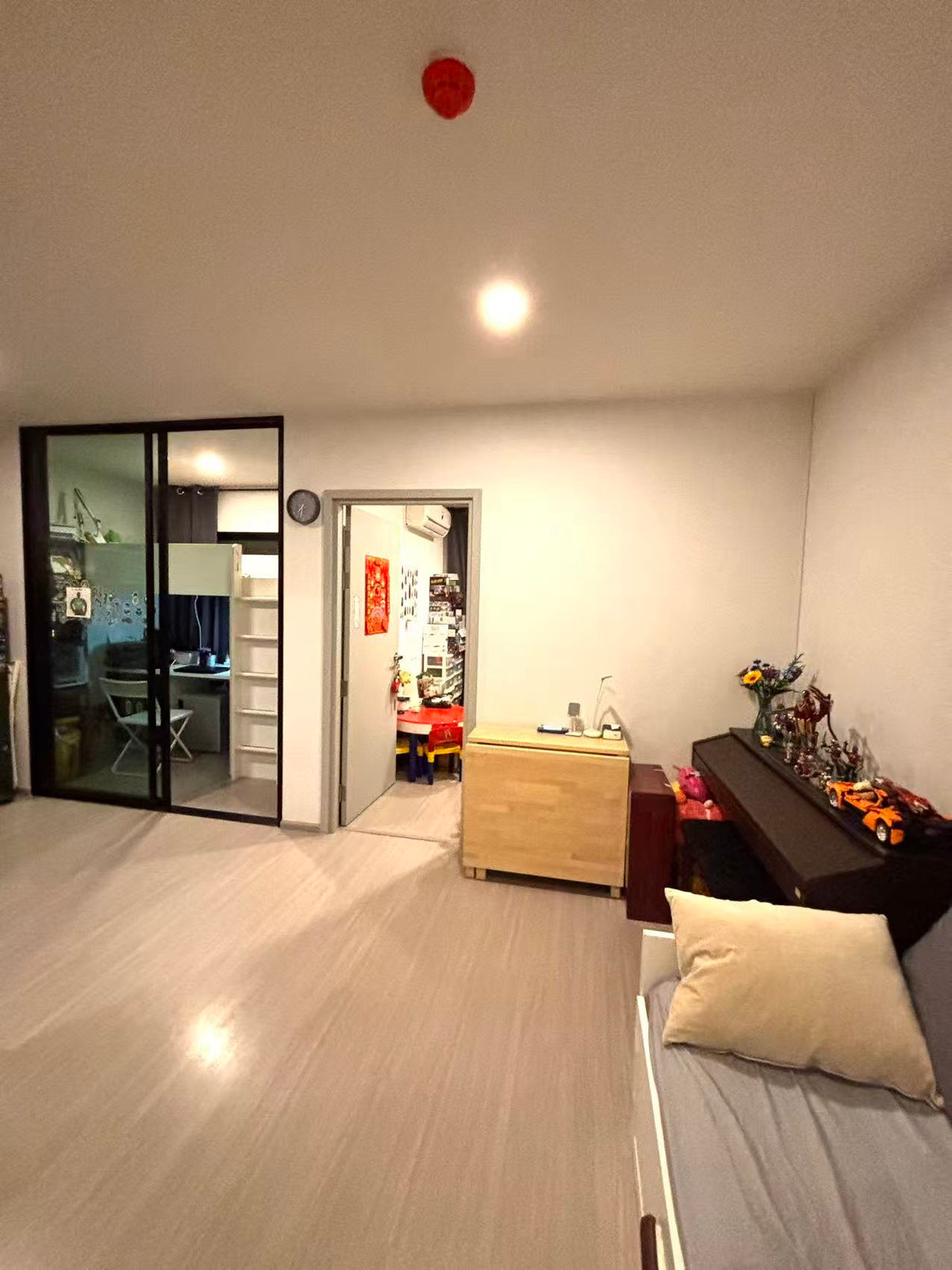 For SaleCondoRama9, Petchburi, RCA : Aspire Asoke-Ratchada | Prime Location Near Rama 9 35 sq.m. 3.4 Million THB (Negotiable)