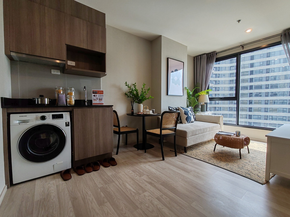 For SaleCondoBangna, Bearing, Lasalle : Very urgent Ideo mobi eastpoint price 1bed with sexybath 36.54sq.m. only 3,690,000B only contact 0957615782