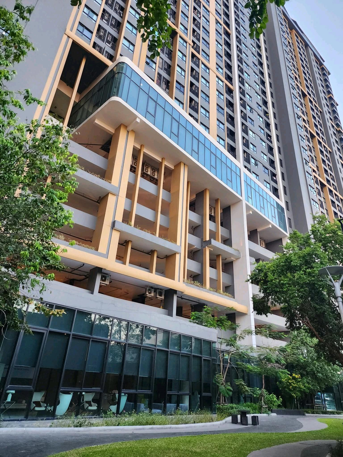 ให้เช่าคอนโดบางนา แบริ่ง ลาซาล : มีหลายห้อง เริ่มต้น 11,000.- ให้เช่า Niche Mono Sukhumvit Bearing นิชโมโน สุขุมวิท-แบริ่งใกล้ BTS แบริ่งเพียง 250 ม.