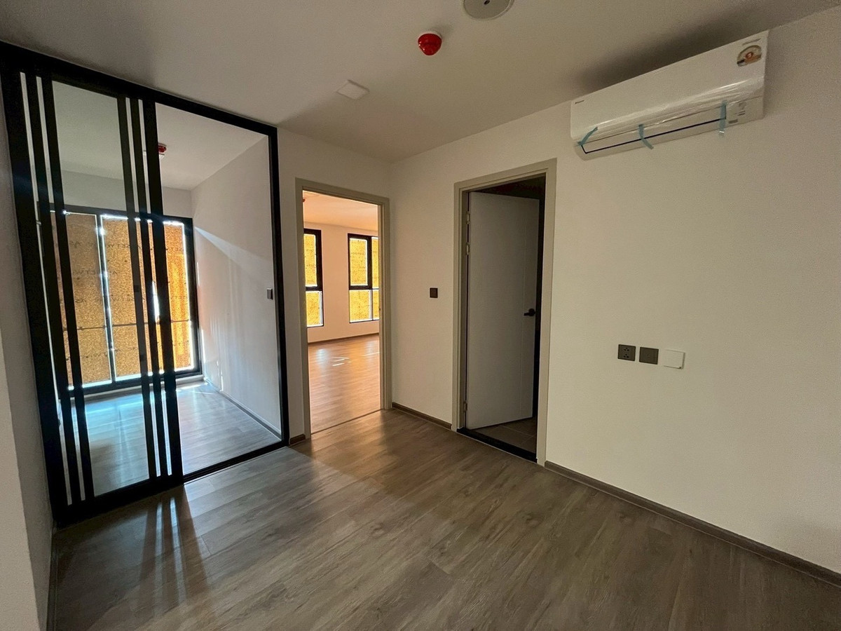 ขายคอนโดเกษตรศาสตร์ รัชโยธิน : ขาย Atmoz Palacio ลาดพร้าว-วังหิน 2นอน 3 น้ำ ห้องใหม่ Tel 098-9655699 