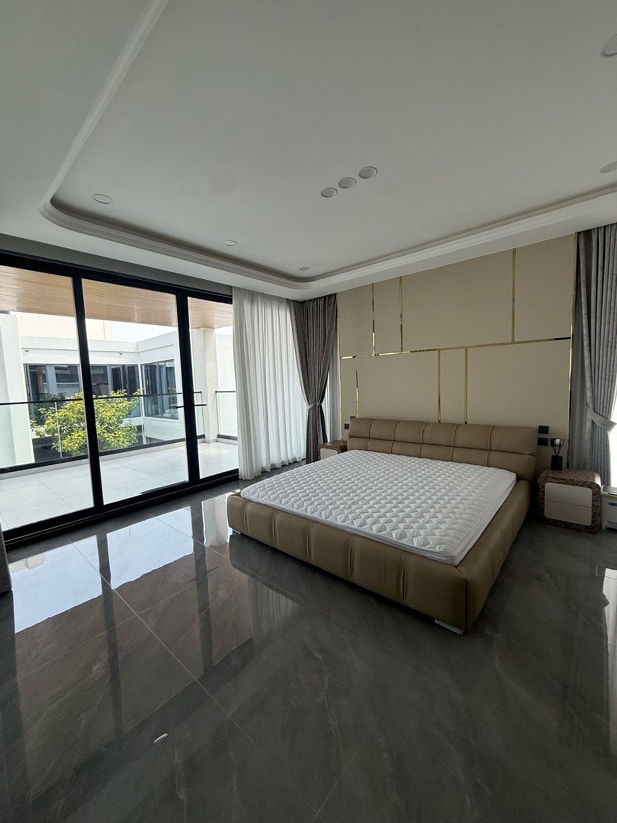 บ้านพระราม 9 เพชรบุรีตัดใหม่ RCA : ปล่อยเช่า-ขาย คฤหาสน์หรู โครงการ CULTURE 188 พระราม9-เพชรบุรีตัดใหม่ เฟอร์นิเจอร์ครบเข้าอยู่ได้เลย