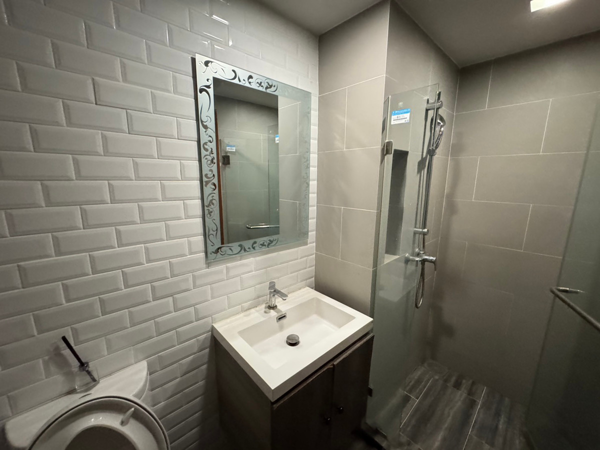 For RentCondoRatchathewi,Phayathai : Urgent for rent!! Ready to move in on March 30, 2026. Pet Friendly. Can raise dogs and cats. 🐶🐕✨Maestro 14 Siam-Ratchathewi