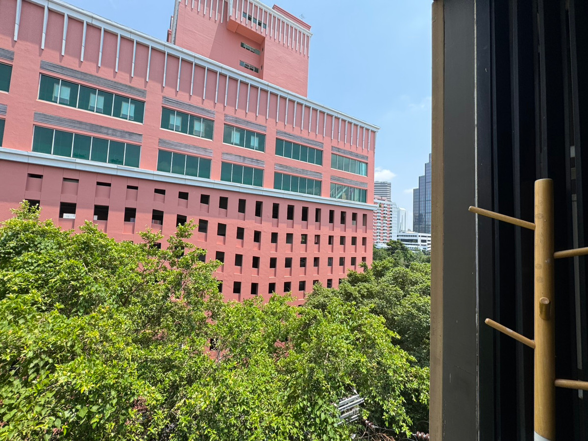 For RentCondoRatchathewi,Phayathai : Urgent for rent!! Ready to move in on March 30, 2026. Pet Friendly. Can raise dogs and cats. 🐶🐕✨Maestro 14 Siam-Ratchathewi