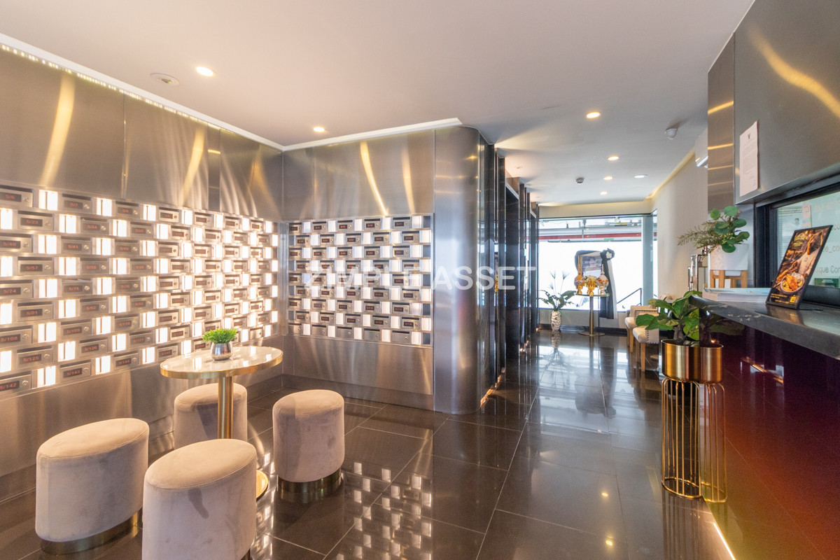 For SaleCondoOnnut, Udomsuk : Line ID: @zimple_asset 🌟 Brand-new unit for sale at ESQUE Sukhumvit 101/1 with furniture, starting from 24–25 sqm. Special price starting from 2.5x MB. Add Line now to receive exclusive discounts and special gifts! 🎉