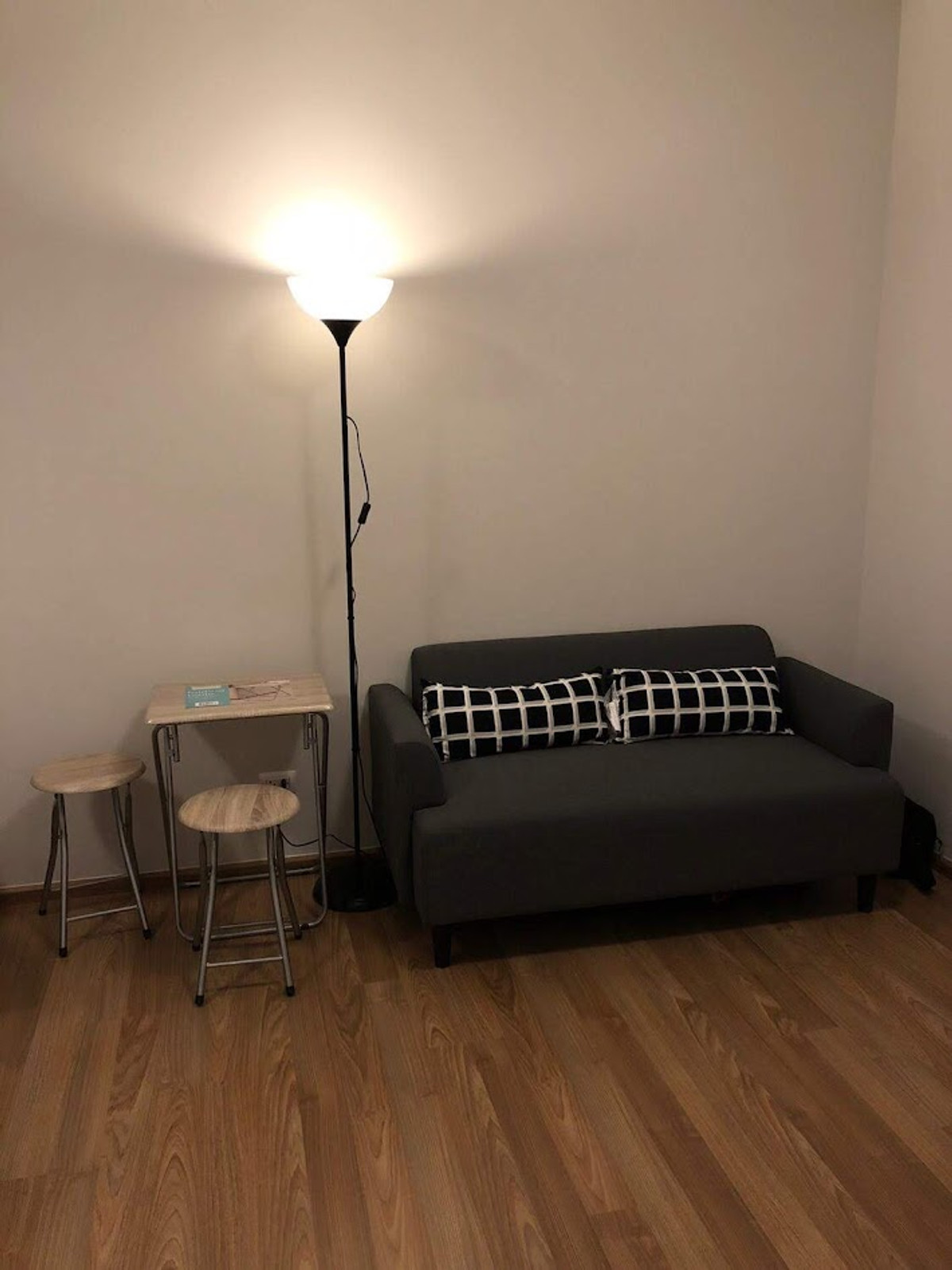 ให้เช่าคอนโดบางนา แบริ่ง ลาซาล : ให้เช่า :: คอนโด UNIO Sukhumvit 72   ขนาด 23 ตรม. Studio ตึก C ชั้น 8 เฟอร์นิเจอร์ครบ มีเครื่องซักผ้า