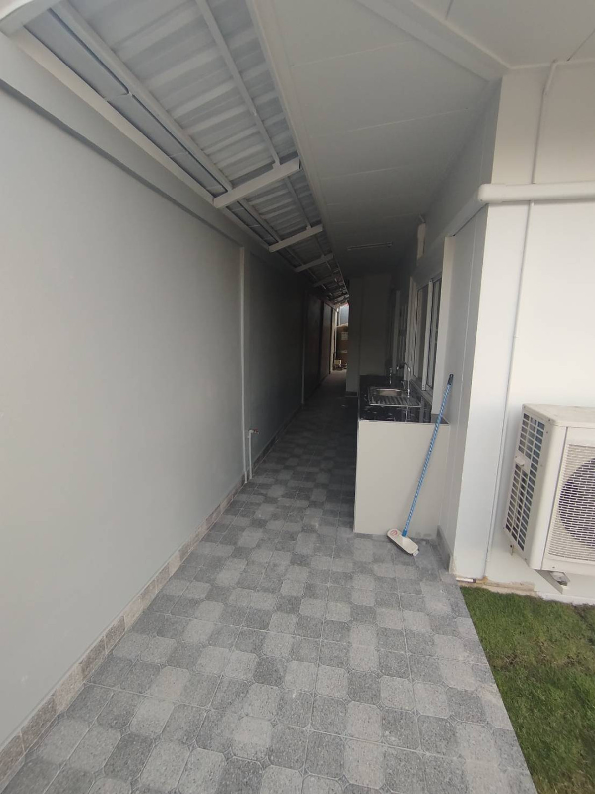 ขายบ้านพัทยา บางแสน ชลบุรี สัตหีบ : ขายบ้านเดี่ยว บางเสร่ 61 ตร.วา 3ห้องนอน 3ห้องน้ำ รีโนเวทแล้ว