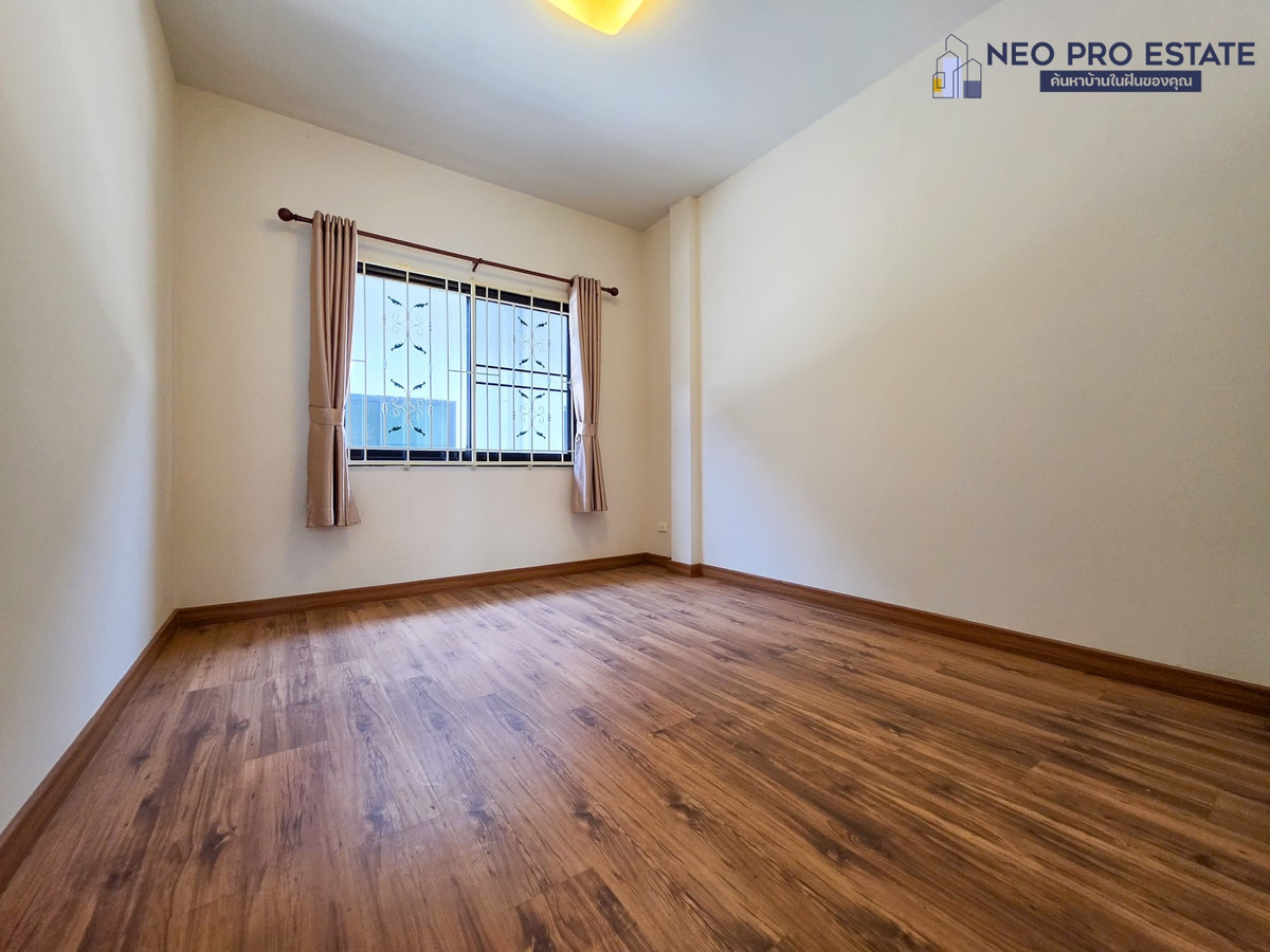 ขายทาวน์โฮมขอนแก่น : ทาวน์เฮาส์  หน้ากว้าง 5.8 ม. 3นอน 3น้ำ ห่างถ.มิตรภาพ 400 ม. ใกล้มข. - รพ.ศรีนครินทร์ 