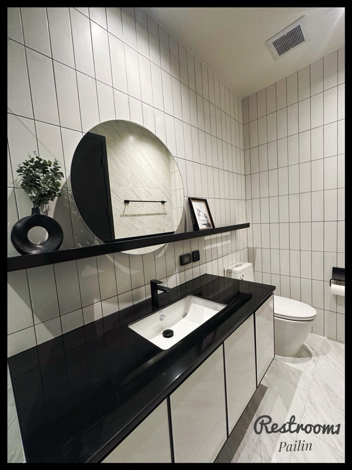 CondoWongwianyai, Charoennakor : Luxury Riverside Residence with Private Lift | 2 Bedrooms | 75 SQ.M. 2 Parking