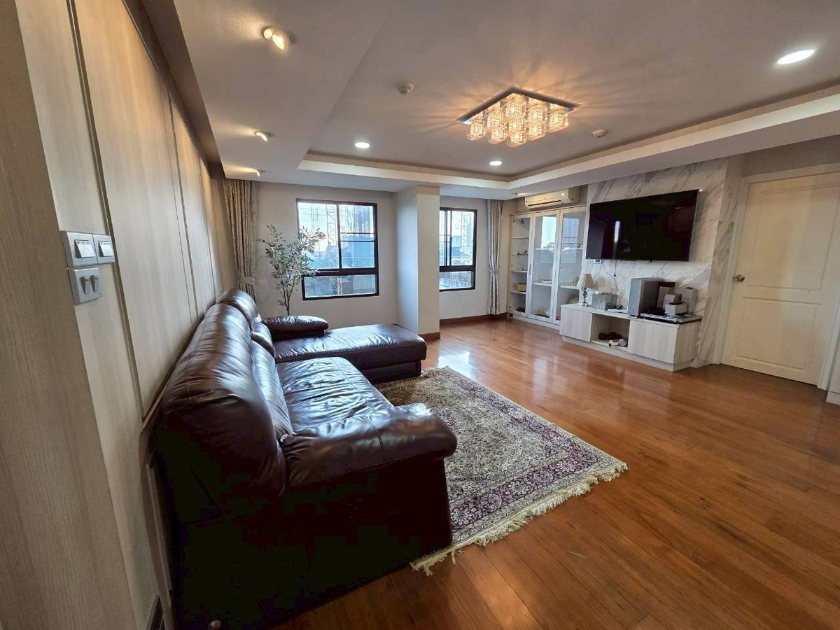 For SaleCondoSathorn, Narathiwat : Condo for sale Lumpini Place Narathiwat Ratchanakarin price 12,000,000 baht [JZs260301]