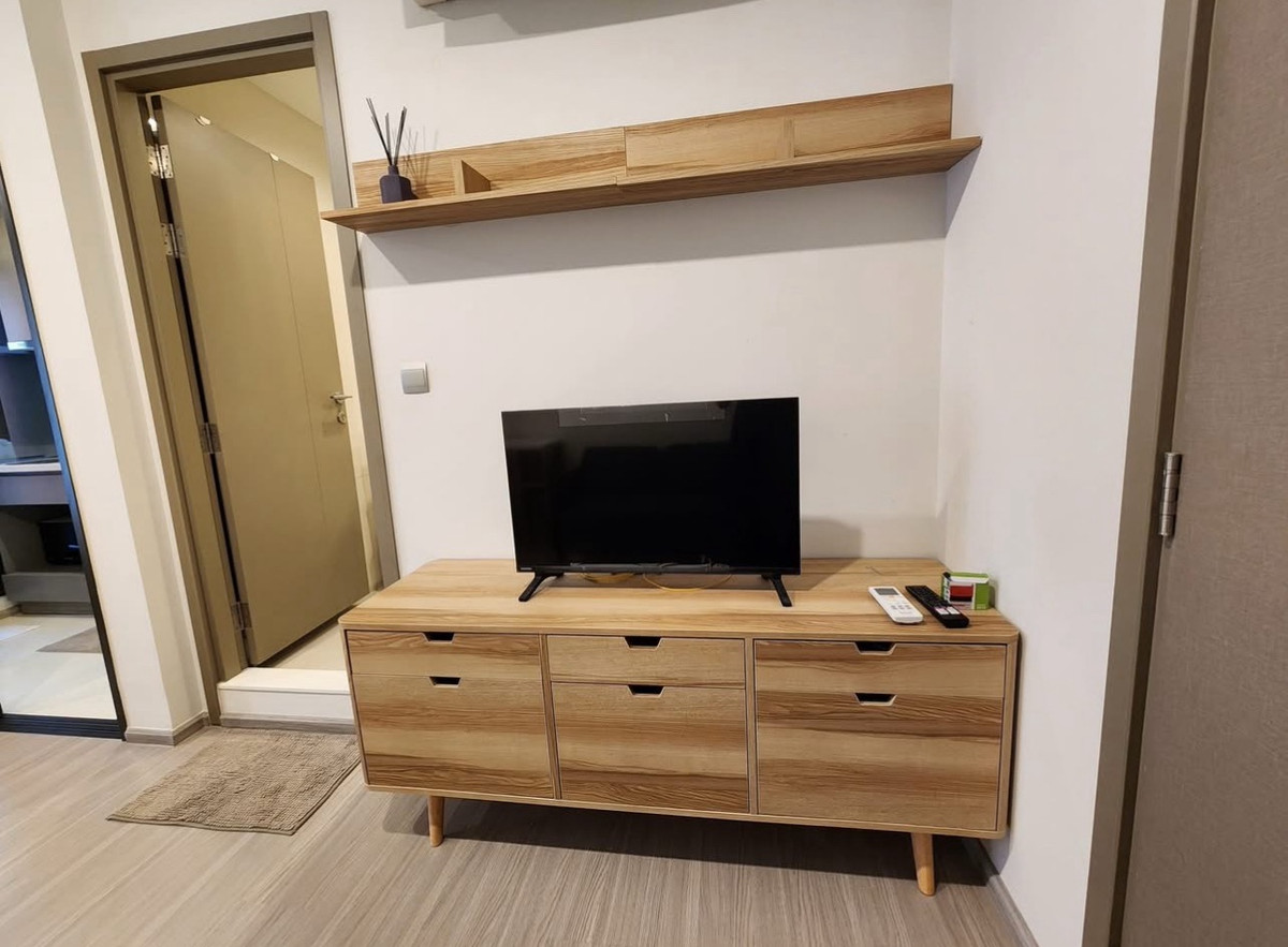 ให้เช่าคอนโดพระราม 9 เพชรบุรีตัดใหม่ RCA : ให้เช่า Life Asoke Hype 