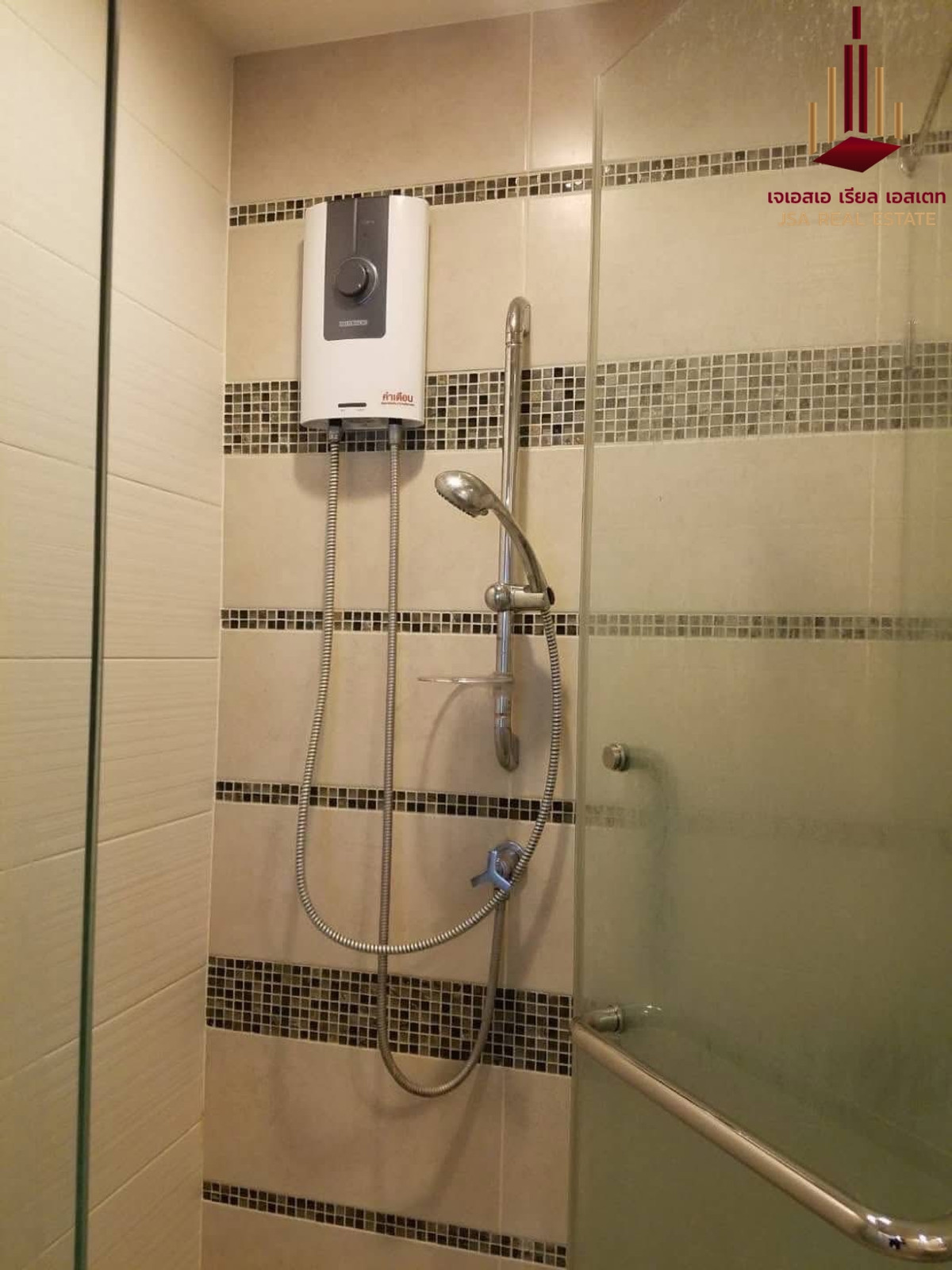 For RentCondoSathorn, Narathiwat : ✨ For Rent: Centric Sathorn - St.Louis Condo ✨ 💰 Only 20,000 THB/month