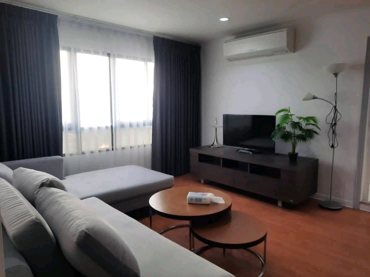 For RentCondoOnnut, Udomsuk : 🍃 Condo, good location, Soi On Nut 3, near food sources and department stores, convenient travel ✨