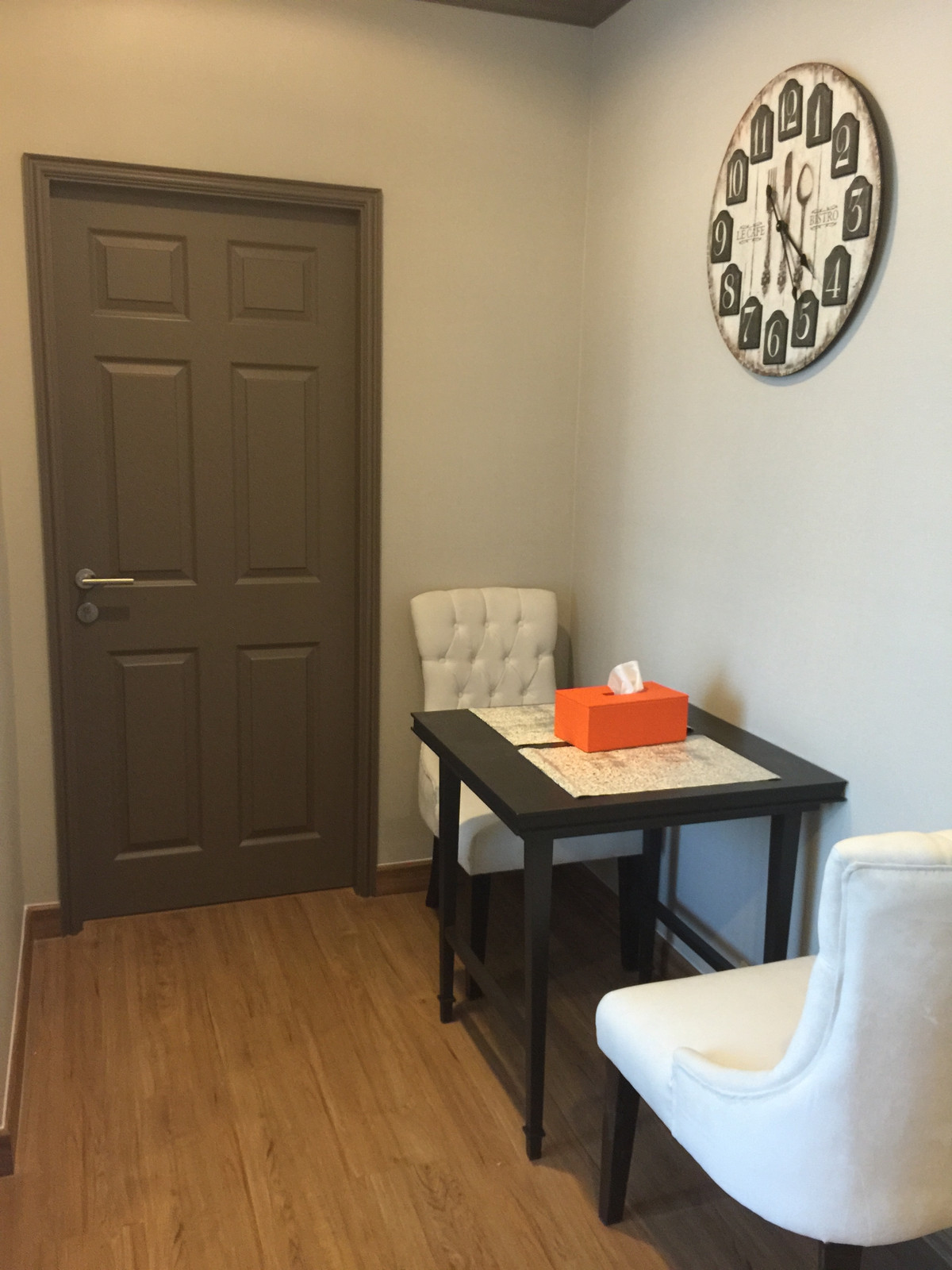 ให้เช่าคอนโดสยาม จุฬา สามย่าน : ให้เช่า! The Reserve Kasemsan 3 แต่งครบพร้อมลากกระเป๋าเข้าอยู่! 1 นอน 38 ตรม.ทำเลทองใจกลางสยาม-ปทุมวัน