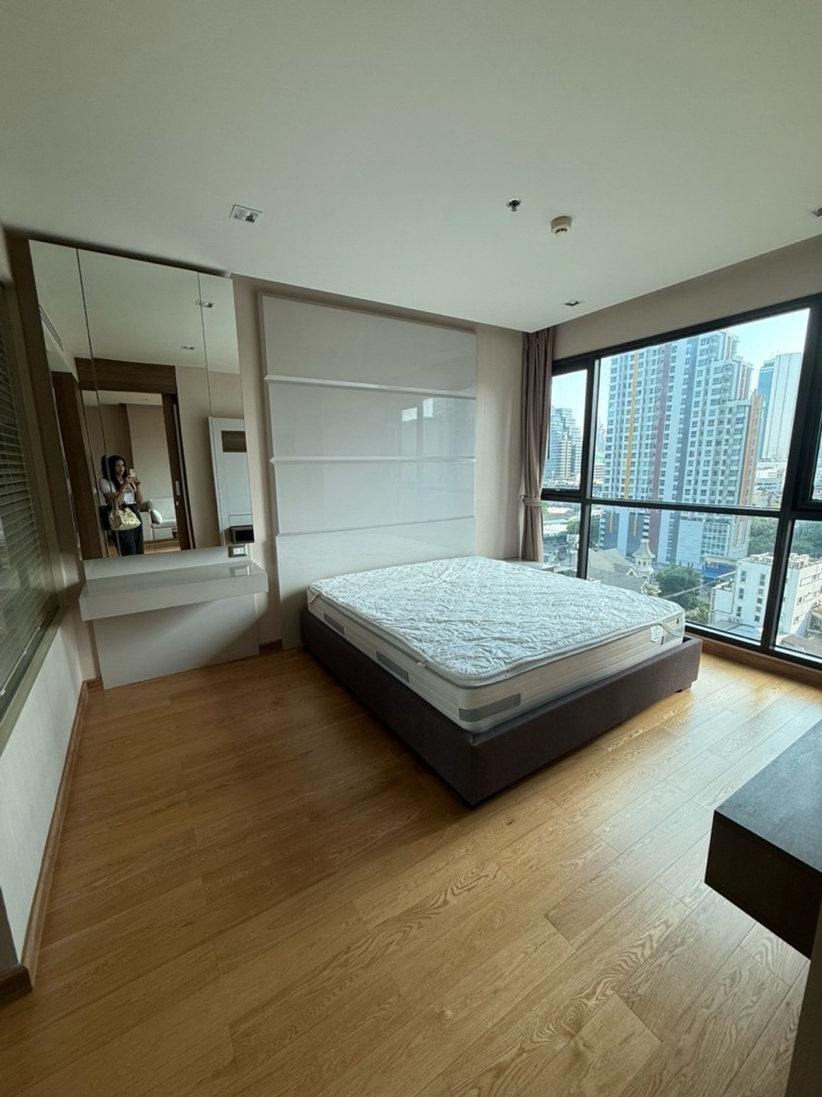 ให้เช่าคอนโดสาทร นราธิวาส : ⚡️HotDeal⚡️The Address Sathorn 55sqm✨วิวตึกมหานคร ห้องพร้อมอยู่🔥35,000.- ขาย 10,000,000✅