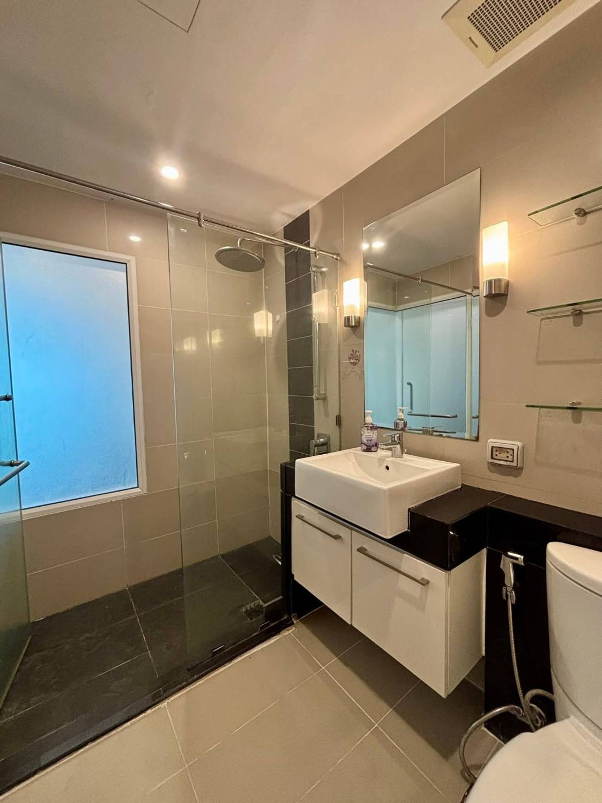 ให้เช่าคอนโดพระราม 9 เพชรบุรีตัดใหม่ RCA : 💥CP-10417💥ว่าง ให้ เช่า ศุภาลัย พรีเมียร์ แอท อโศก👉แอดไลน์ @accessliving 